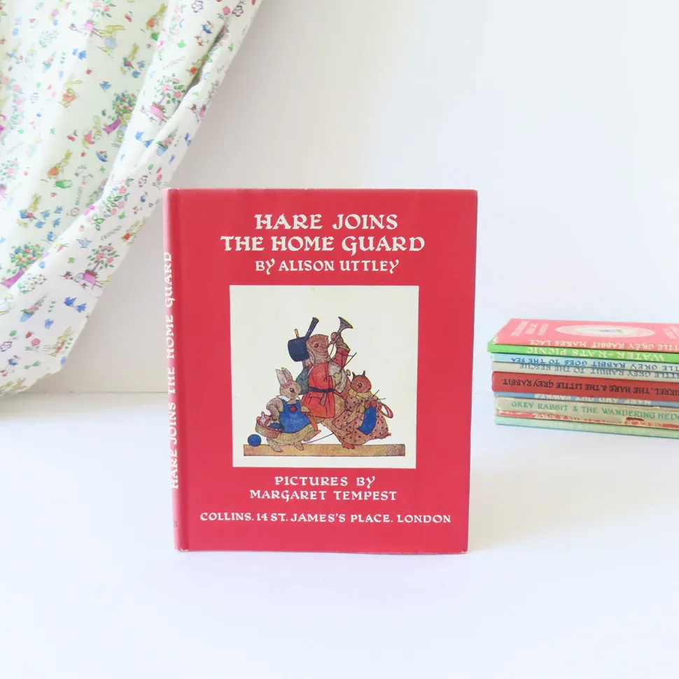 VINTAGE book - Hare Joins the Home Guard (1970)