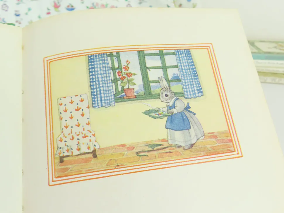 VINTAGE book - Little Grey Rabbit's Paint-Box (1970)