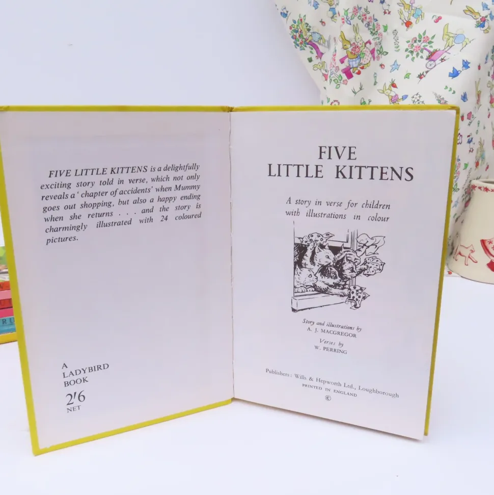 VINTAGE Ladybird book - Five Little Kittens (1966)