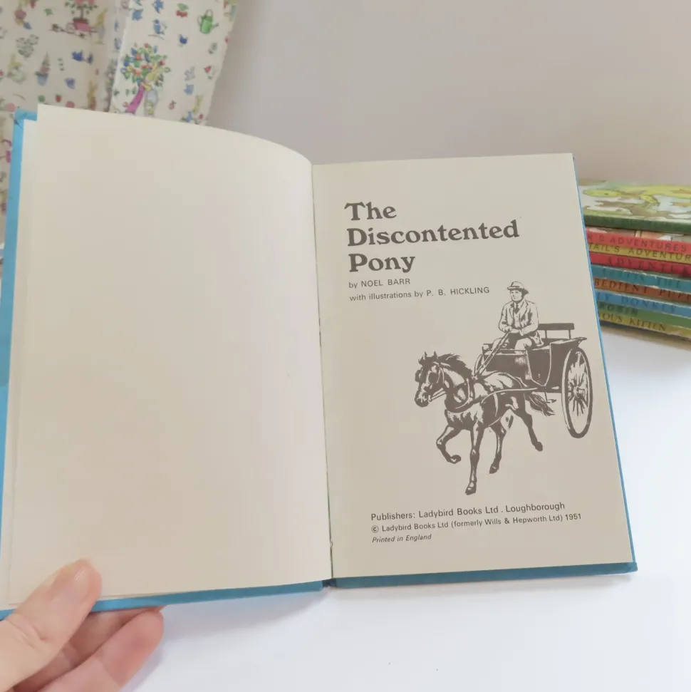 VINTAGE Ladybird book - The Discontented Pony (late 1970s)
